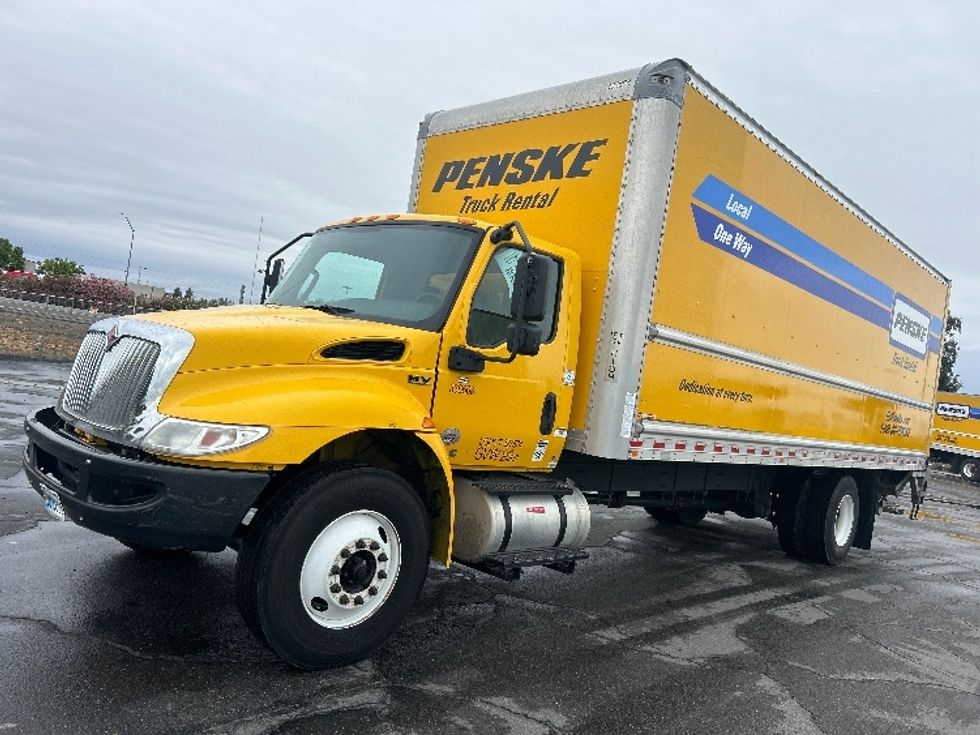 Medium Duty Box Truck-Light and Medium Duty Trucks-International-2020-MV607-Torrance-CA-159,468\n\t\tmiles-$ 53,000 - Image 3
