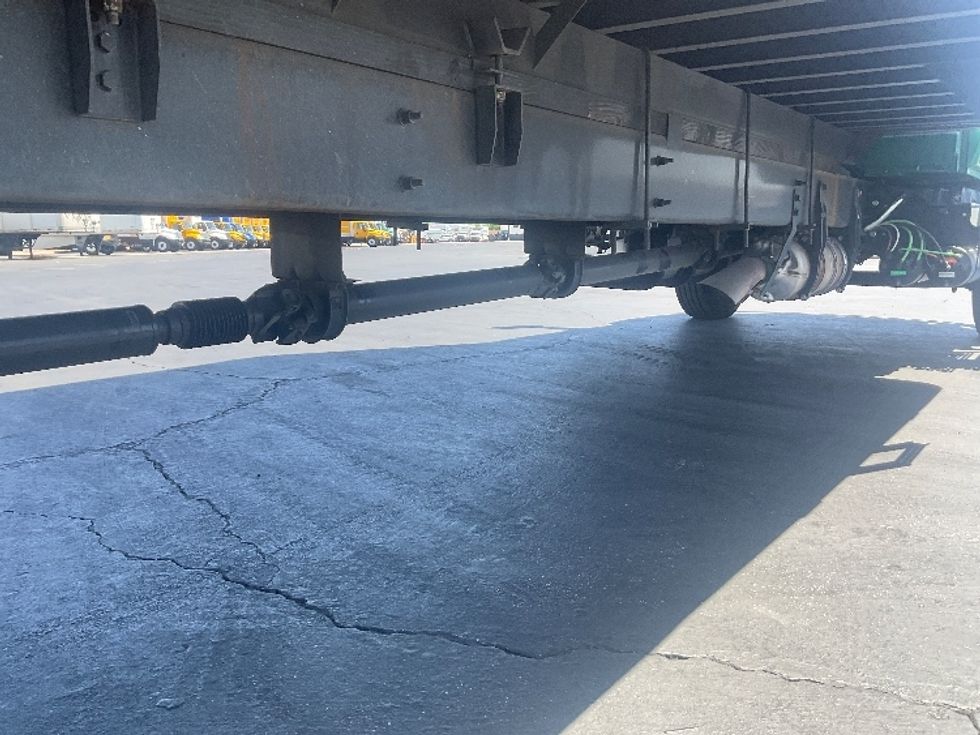 Medium Duty Box Truck-Light and Medium Duty Trucks-International-2020-MV607-Torrance-CA-164,750\n\t\tmiles-$ 51,250 - Image 14