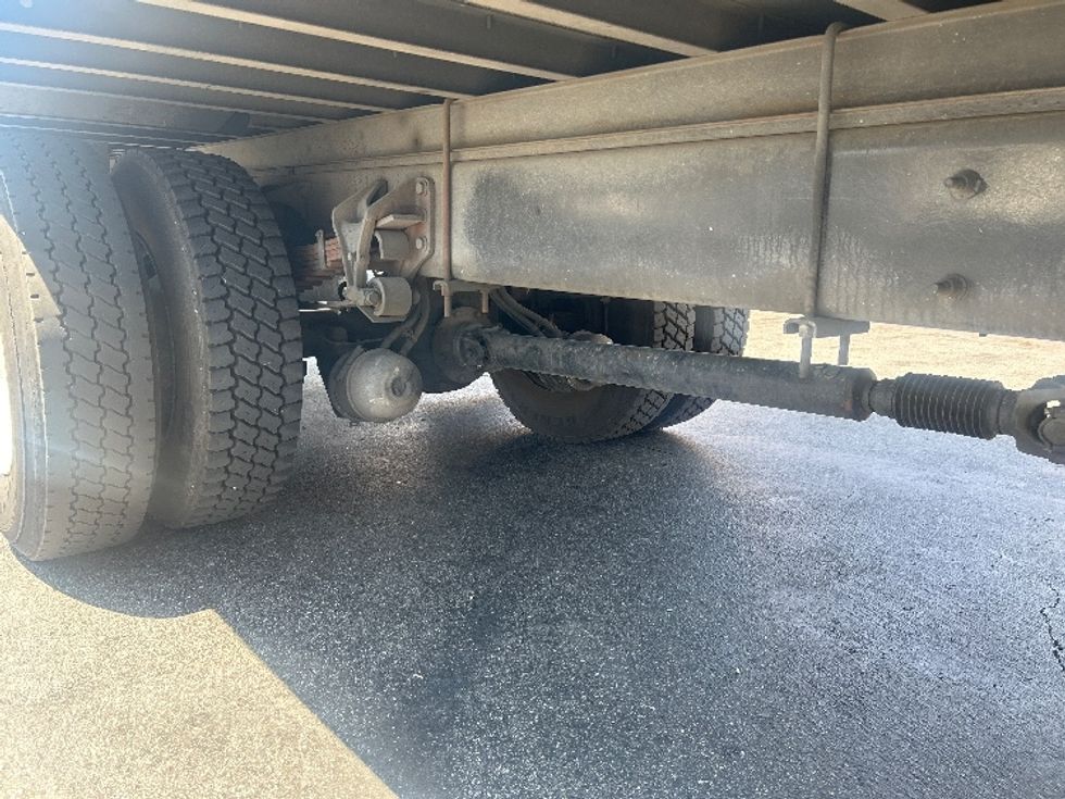 Medium Duty Box Truck-Light and Medium Duty Trucks-International-2020-MV607-Torrance-CA-176,325\n\t\tmiles-$ 38,750 - Image 14