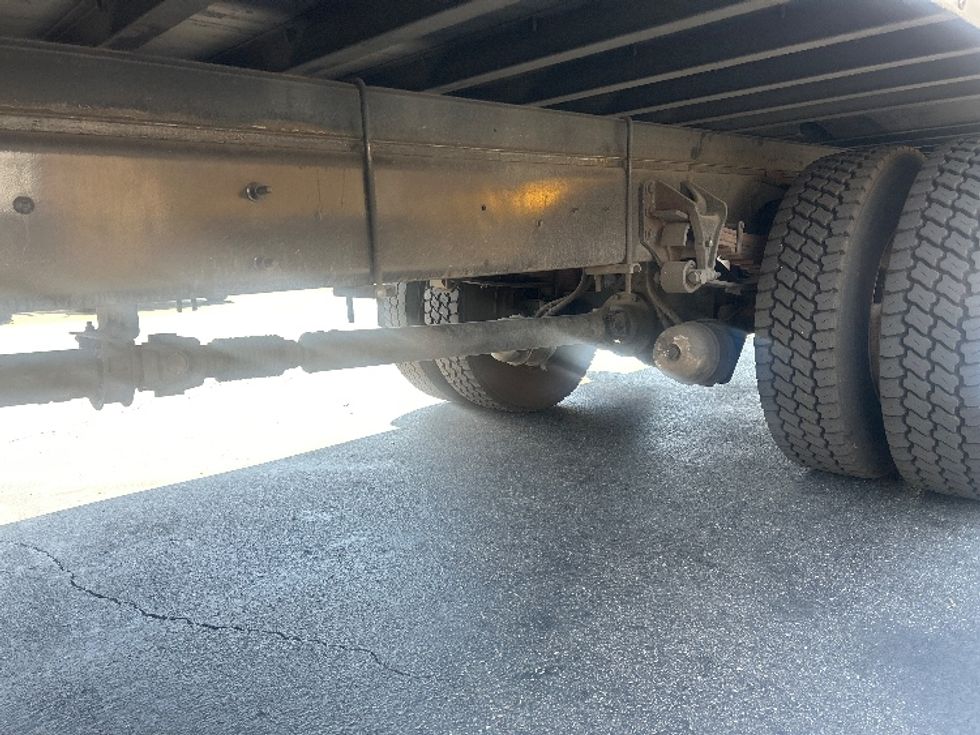 Medium Duty Box Truck-Light and Medium Duty Trucks-International-2020-MV607-Torrance-CA-176,325\n\t\tmiles-$ 38,750 - Image 5
