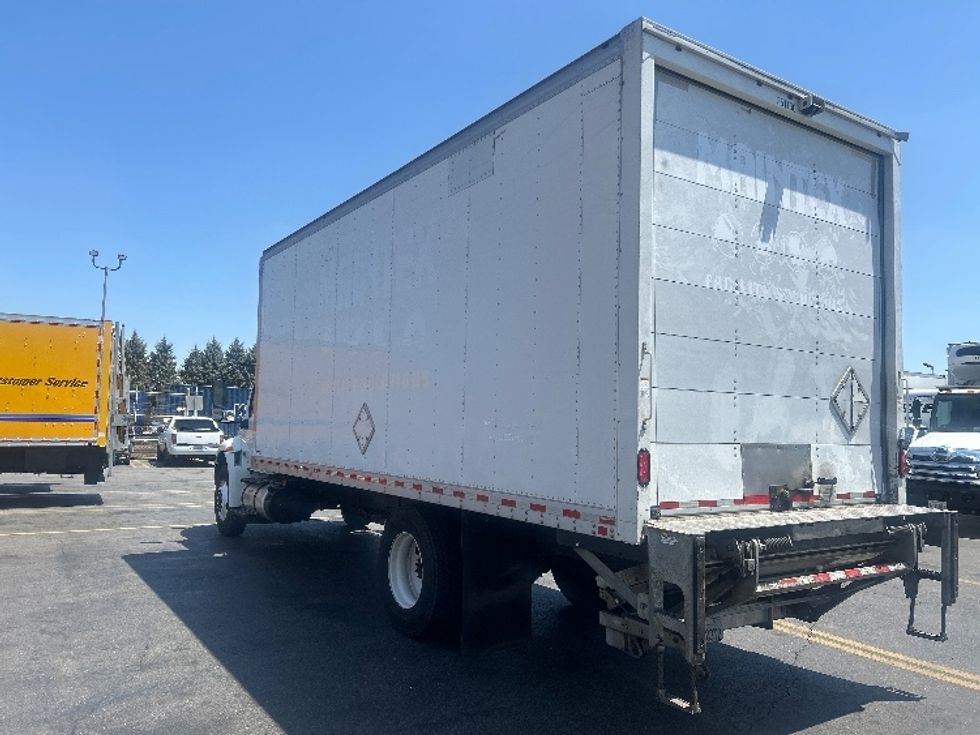 Medium Duty Box Truck-Light and Medium Duty Trucks-International-2020-MV607-Torrance-CA-176,325\n\t\tmiles-$ 38,750 - Image 6