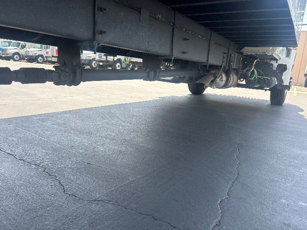 Medium Duty Box Truck-Light and Medium Duty Trucks-International-2020-MV607-Torrance-CA-179,409\n\t\tmiles-$ 48,500 - Image 14