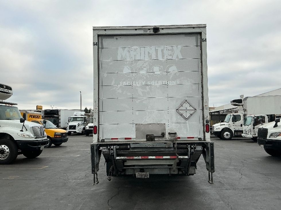 Medium Duty Box Truck-Light and Medium Duty Trucks-International-2020-MV607-Torrance-CA-182,714\n\t\tmiles-$ 37,500 - Image 7