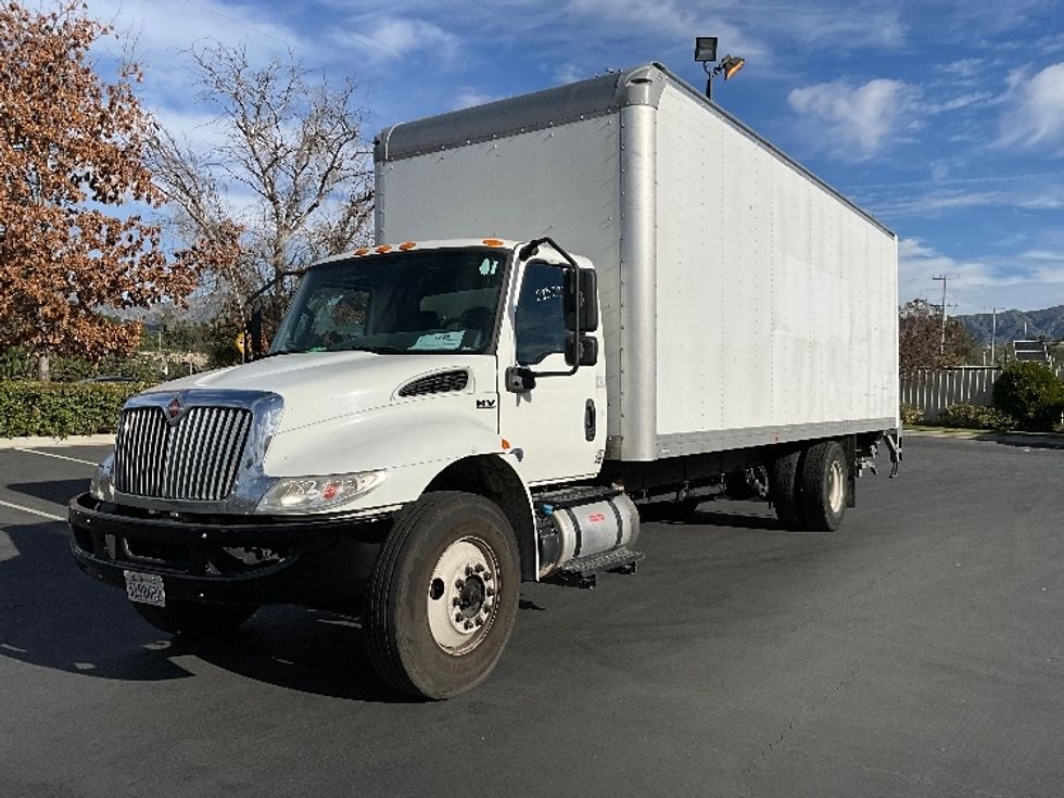 Medium Duty Box Truck-Light and Medium Duty Trucks-International-2020-MV607-Torrance-CA-187,833\n\t\tmiles-$ 49,500 - Image 3