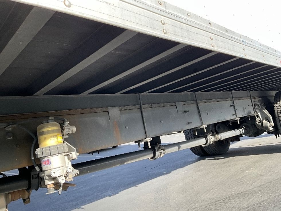 Medium Duty Box Truck-Light and Medium Duty Trucks-International-2020-MV607-Torrance-CA-187,833\n\t\tmiles-$ 49,500 - Image 5