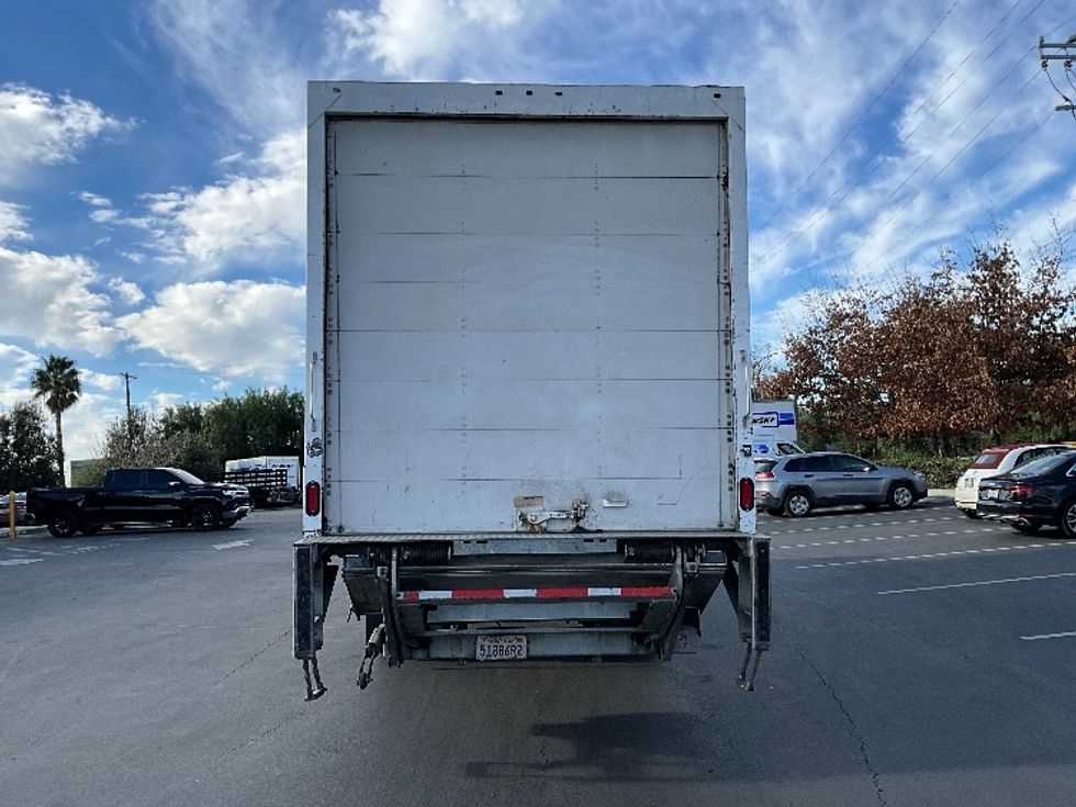 Medium Duty Box Truck-Light and Medium Duty Trucks-International-2020-MV607-Torrance-CA-187,833\n\t\tmiles-$ 49,500 - Image 7