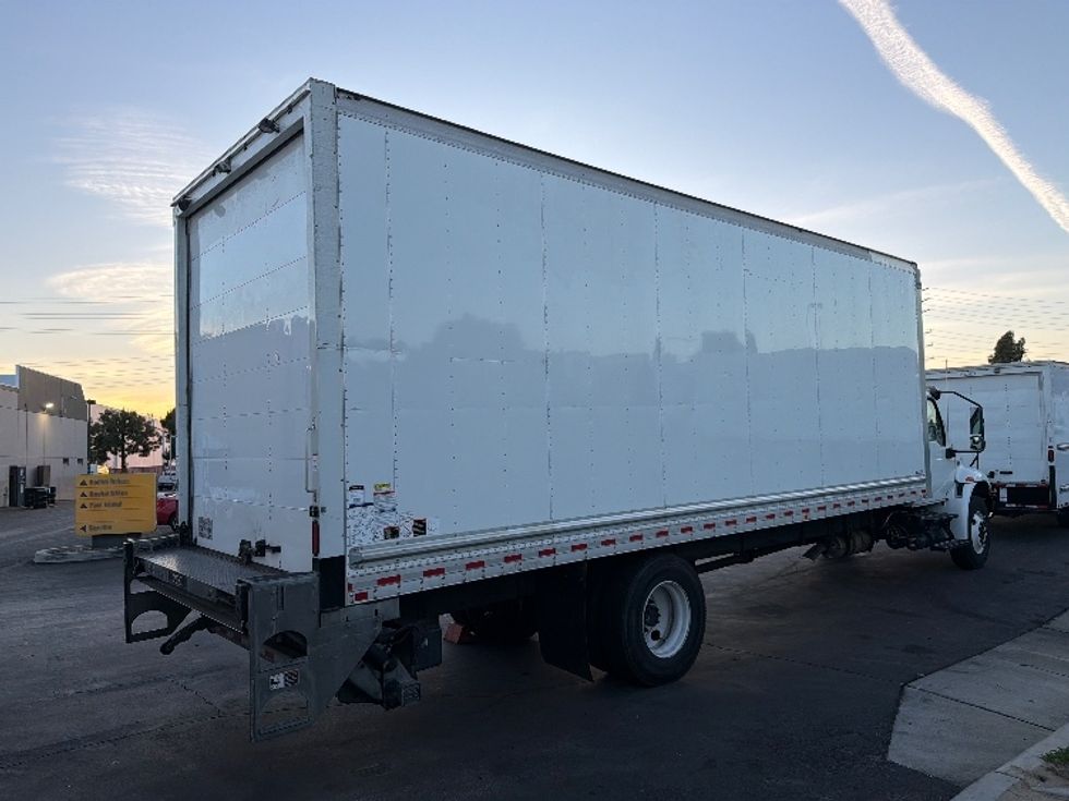 Medium Duty Box Truck-Light and Medium Duty Trucks-International-2020-MV607-Torrance-CA-189,981\n\t\tmiles-$ 44,750 - Image 13