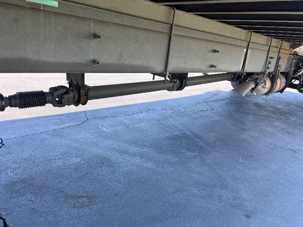 Medium Duty Box Truck-Light and Medium Duty Trucks-International-2020-MV607-Torrance-CA-189,981\n\t\tmiles-$ 44,750 - Image 14