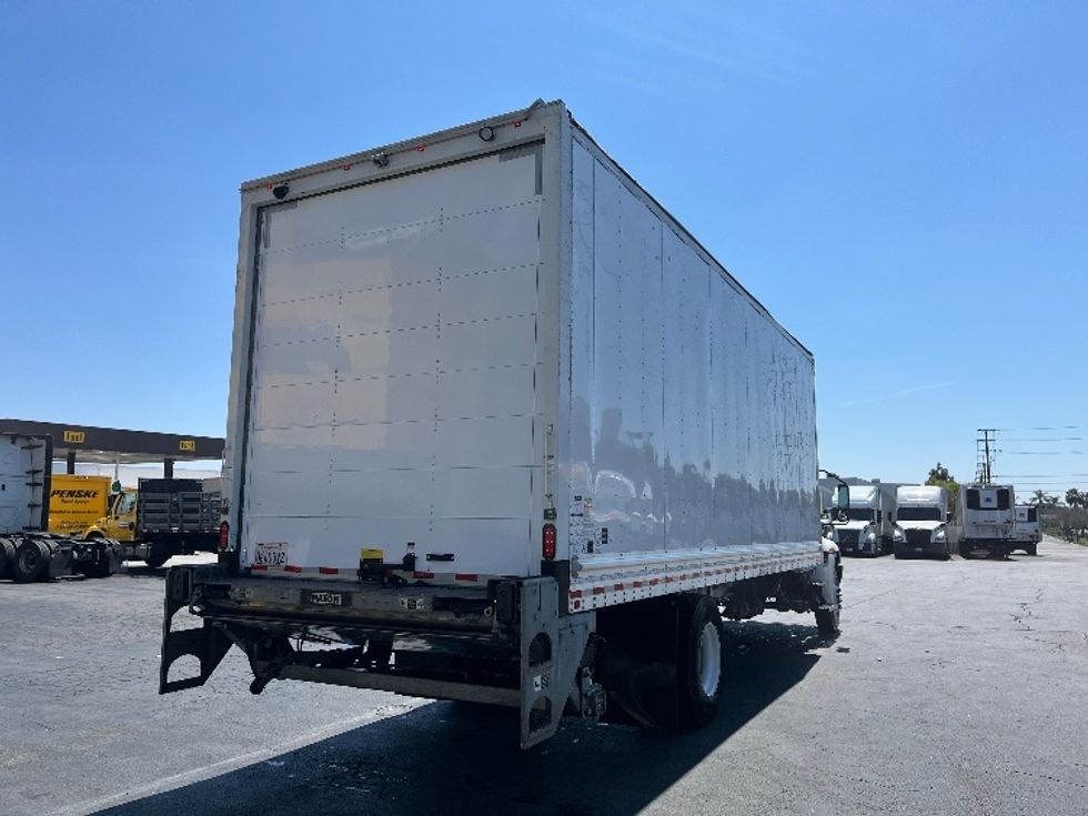 Medium Duty Box Truck-Light and Medium Duty Trucks-International-2020-MV607-Torrance-CA-196,181\n\t\tmiles-$ 42,750 - Image 13