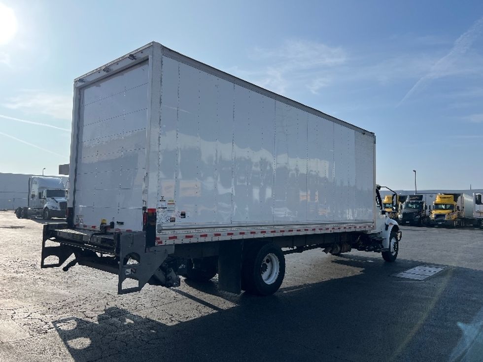 Medium Duty Box Truck-Light and Medium Duty Trucks-International-2020-MV607-Torrance-CA-199,515\n\t\tmiles-$ 42,250 - Image 13