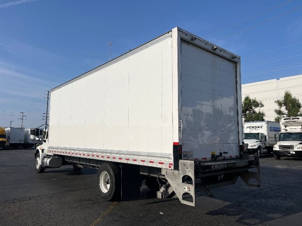 Medium Duty Box Truck-Light and Medium Duty Trucks-International-2020-MV607-Torrance-CA-199,515\n\t\tmiles-$ 42,250 - Image 6