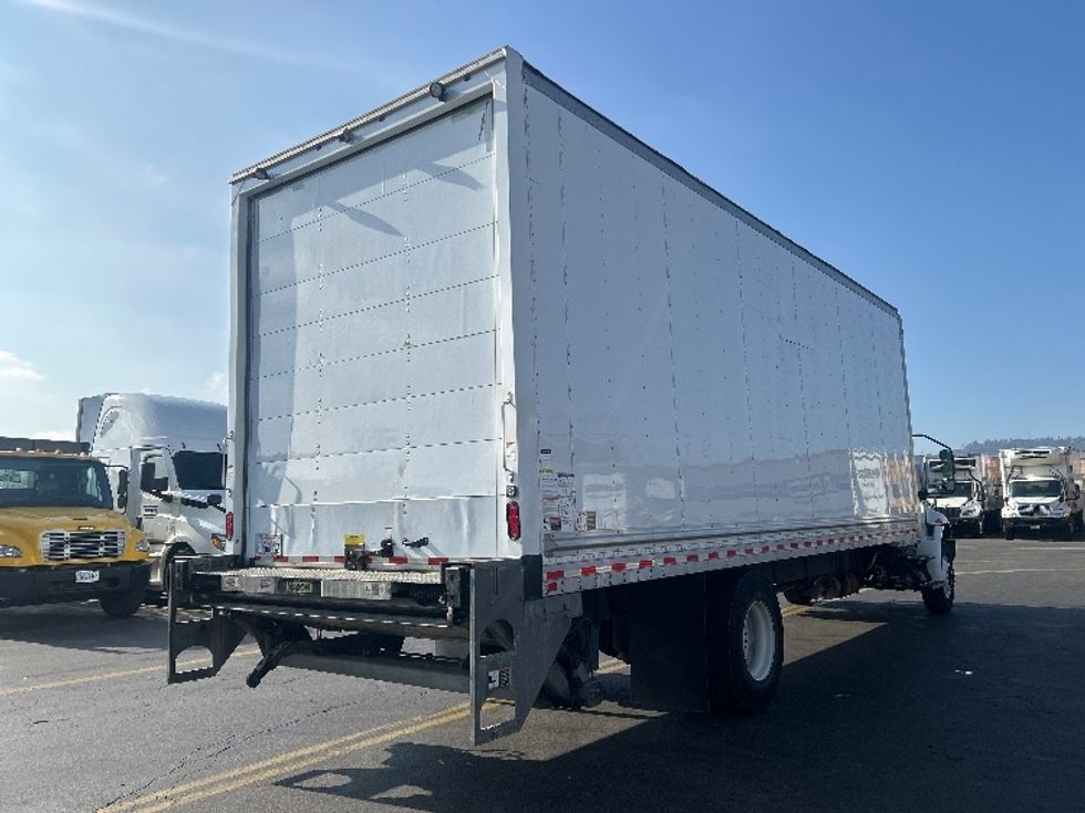 Medium Duty Box Truck-Light and Medium Duty Trucks-International-2020-MV607-Torrance-CA-216,163\n\t\tmiles-$ 39,750 - Image 13