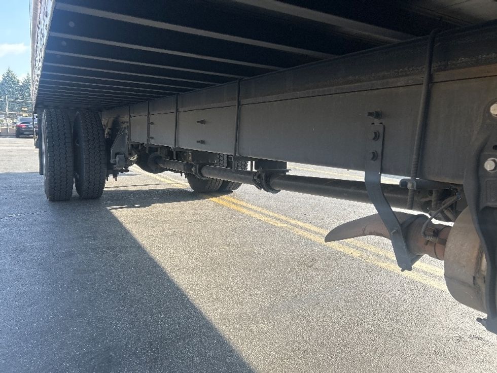 Medium Duty Box Truck-Light and Medium Duty Trucks-International-2020-MV607-Torrance-CA-216,163\n\t\tmiles-$ 39,750 - Image 14