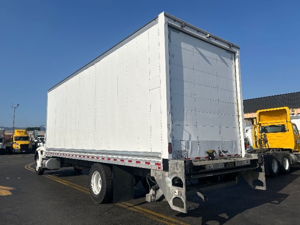 Medium Duty Box Truck-Light and Medium Duty Trucks-International-2020-MV607-Torrance-CA-216,163\n\t\tmiles-$ 39,750 - Image 6
