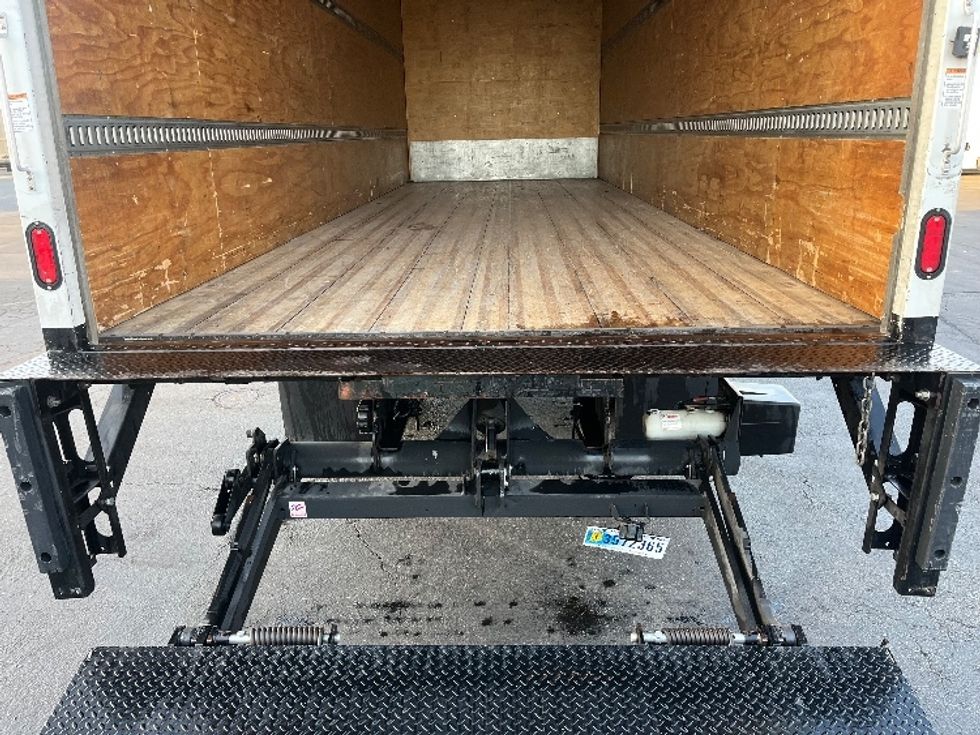 Medium Duty Box Truck-Light and Medium Duty Trucks-International-2020-MV607-Torrance-CA-216,451\n\t\tmiles-$ 43,750 - Image 10