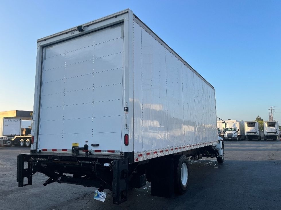Medium Duty Box Truck-Light and Medium Duty Trucks-International-2020-MV607-Torrance-CA-216,451\n\t\tmiles-$ 43,750 - Image 13