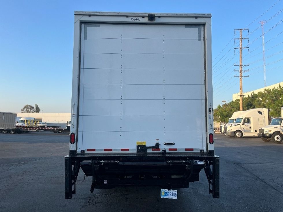 Medium Duty Box Truck-Light and Medium Duty Trucks-International-2020-MV607-Torrance-CA-216,451\n\t\tmiles-$ 43,750 - Image 7