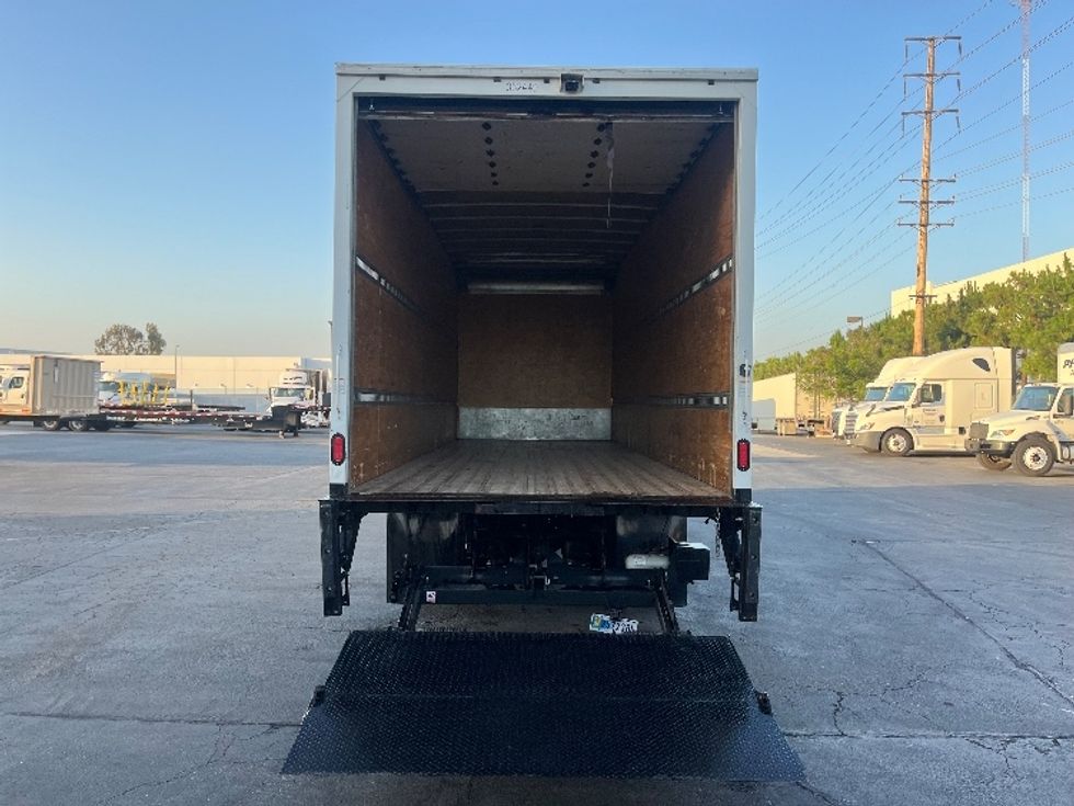 Medium Duty Box Truck-Light and Medium Duty Trucks-International-2020-MV607-Torrance-CA-216,451\n\t\tmiles-$ 43,750 - Image 9