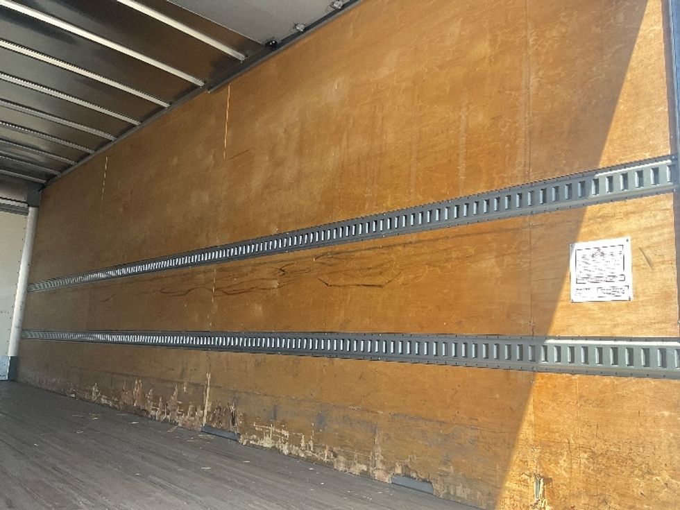 Medium Duty Box Truck-Light and Medium Duty Trucks-International-2020-MV607-Torrance-CA-218,182\n\t\tmiles-$ 47,500 - Image 12