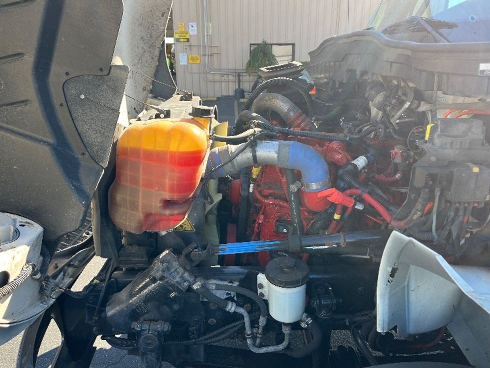 Medium Duty Box Truck-Light and Medium Duty Trucks-International-2020-MV607-Torrance-CA-223,178\n\t\tmiles-$ 50,000 - Image 24