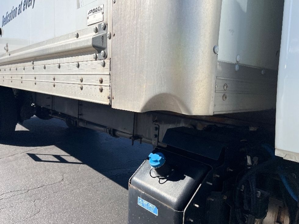 Medium Duty Box Truck-Light and Medium Duty Trucks-International-2020-MV607-Torrance-CA-223,178\n\t\tmiles-$ 50,000 - Image 27