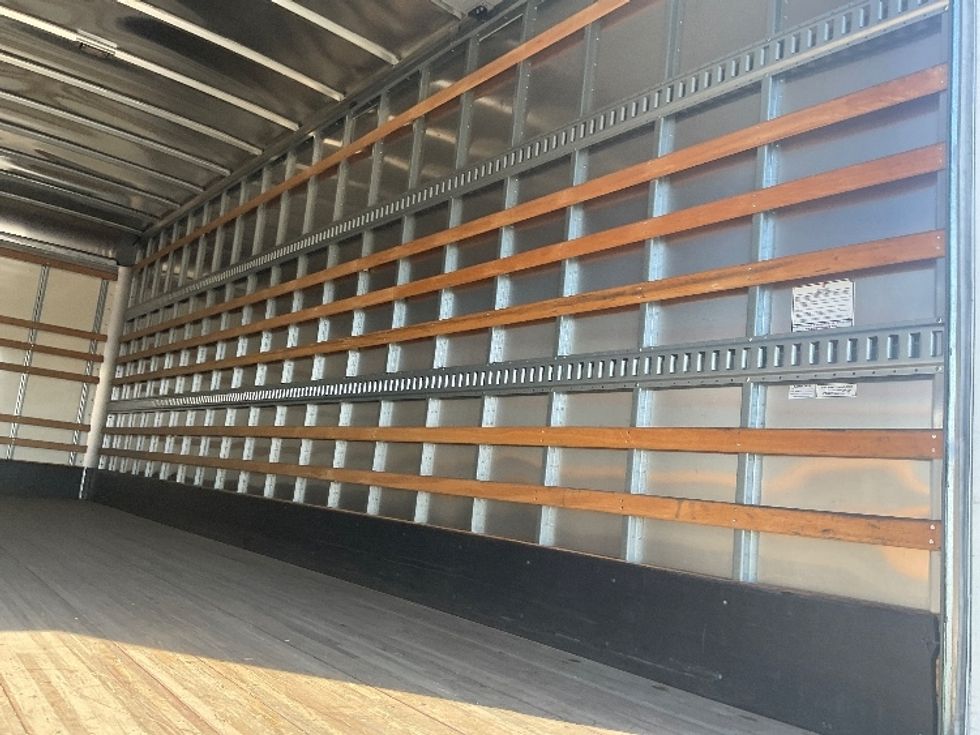 Medium Duty Box Truck-Light and Medium Duty Trucks-International-2020-MV607-Torrance-CA-27,309\n\t\tmiles-$ 58,000 - Image 12