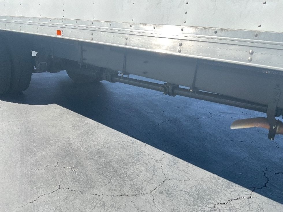 Medium Duty Box Truck-Light and Medium Duty Trucks-International-2020-MV607-Torrance-CA-27,309\n\t\tmiles-$ 58,000 - Image 14