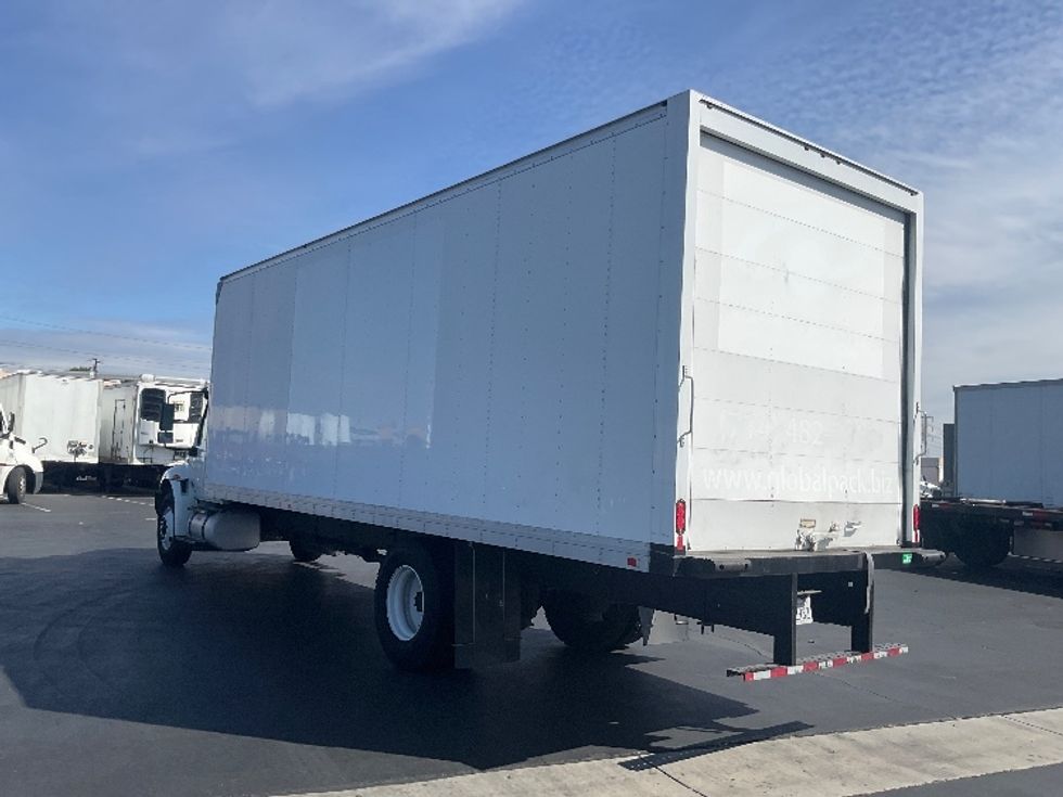 Medium Duty Box Truck-Light and Medium Duty Trucks-International-2020-MV607-Torrance-CA-27,309\n\t\tmiles-$ 58,000 - Image 6