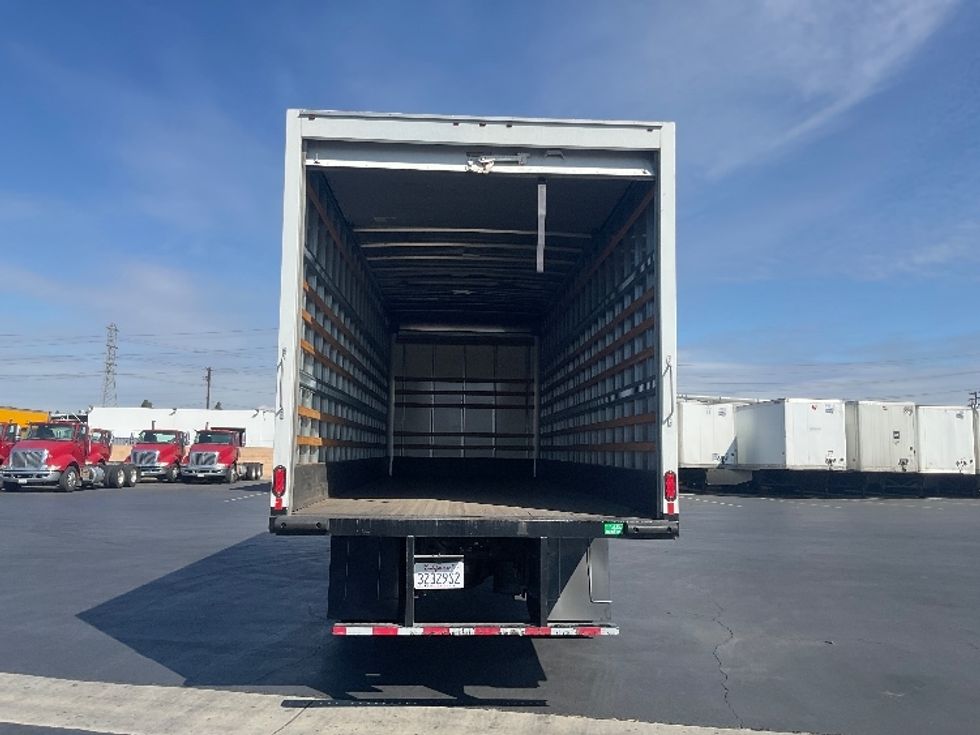 Medium Duty Box Truck-Light and Medium Duty Trucks-International-2020-MV607-Torrance-CA-27,309\n\t\tmiles-$ 58,000 - Image 8