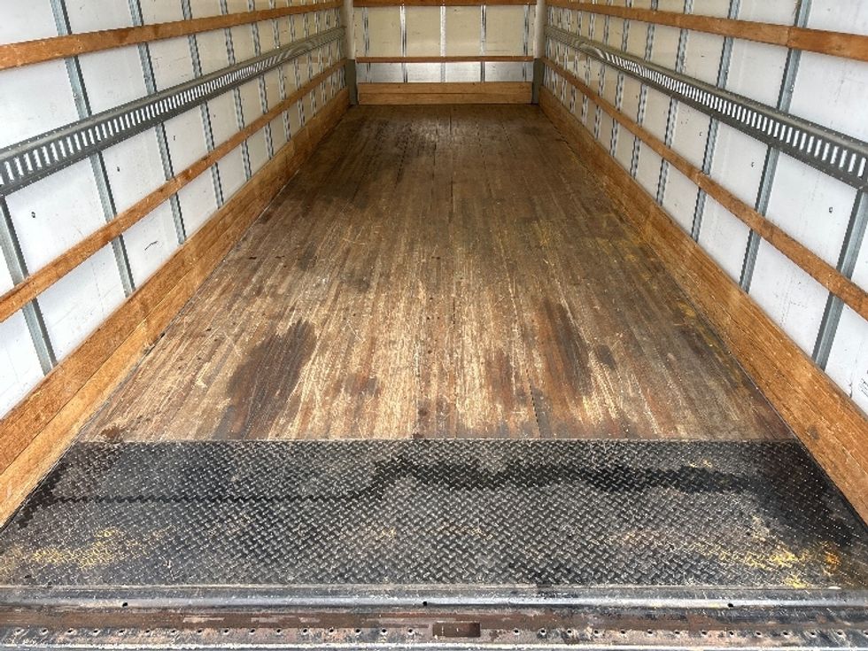 Medium Duty Box Truck-Light and Medium Duty Trucks-International-2020-MV607-Torrance-CA-41,079\n\t\tmiles-$ 66,250 - Image 10
