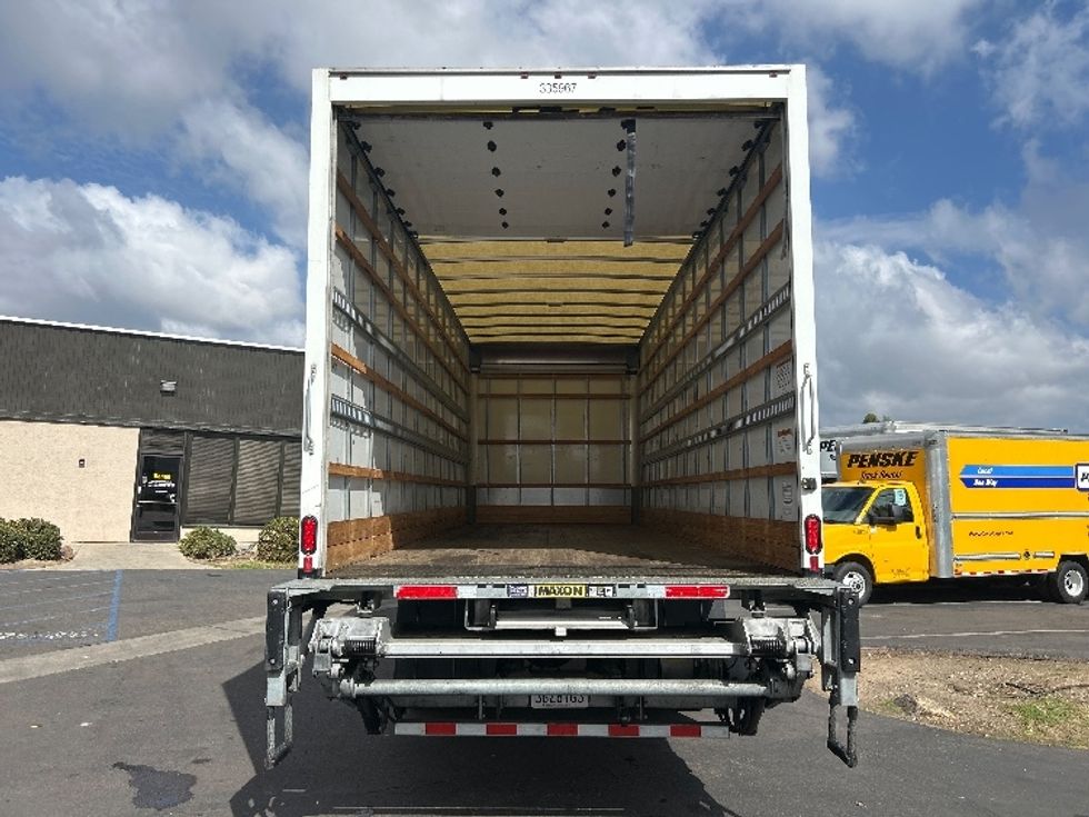 Medium Duty Box Truck-Light and Medium Duty Trucks-International-2020-MV607-Torrance-CA-41,079\n\t\tmiles-$ 66,250 - Image 8