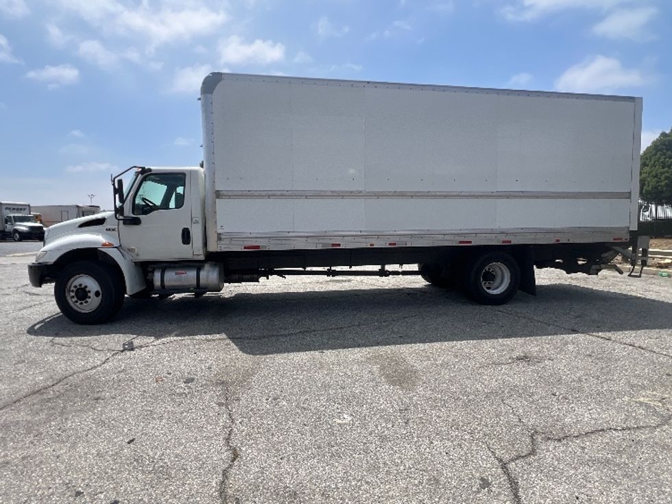 Medium Duty Box Truck-Light and Medium Duty Trucks-International-2020-MV607-Torrance-CA-69,397\n\t\tmiles-$ 66,500 - Image 4