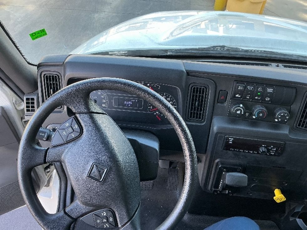 Medium Duty Box Truck-Light and Medium Duty Trucks-International-2020-MV607-Torrance-CA-8,695\n\t\tmiles-$ 73,000 - Image 18