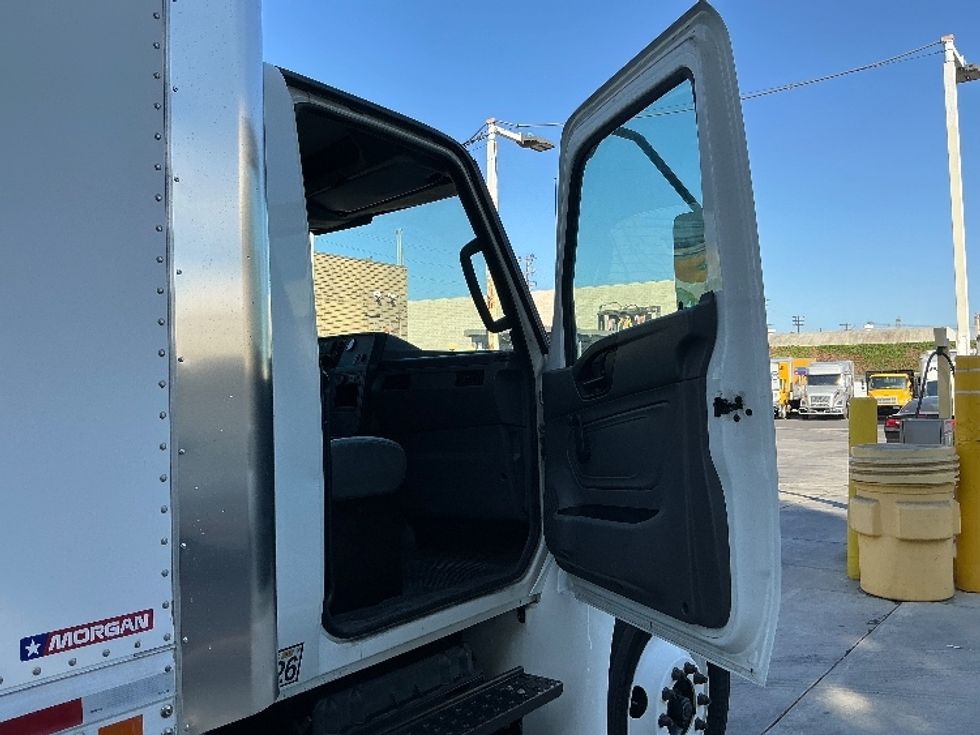 Medium Duty Box Truck-Light and Medium Duty Trucks-International-2020-MV607-Torrance-CA-8,695\n\t\tmiles-$ 73,000 - Image 20