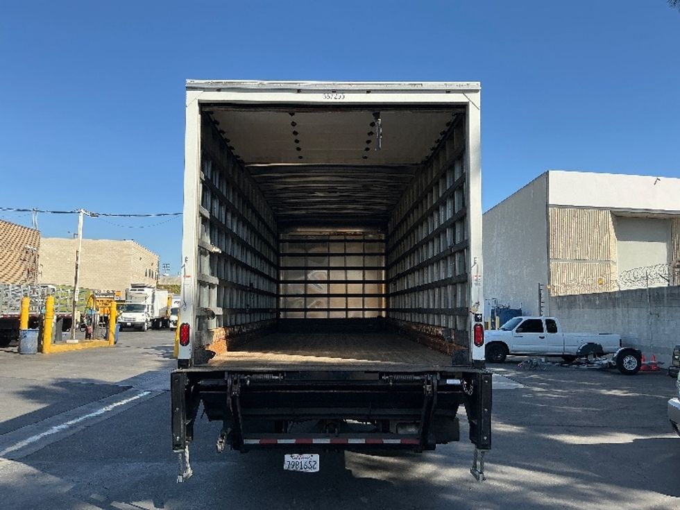 Medium Duty Box Truck-Light and Medium Duty Trucks-International-2020-MV607-Torrance-CA-8,695\n\t\tmiles-$ 73,000 - Image 8