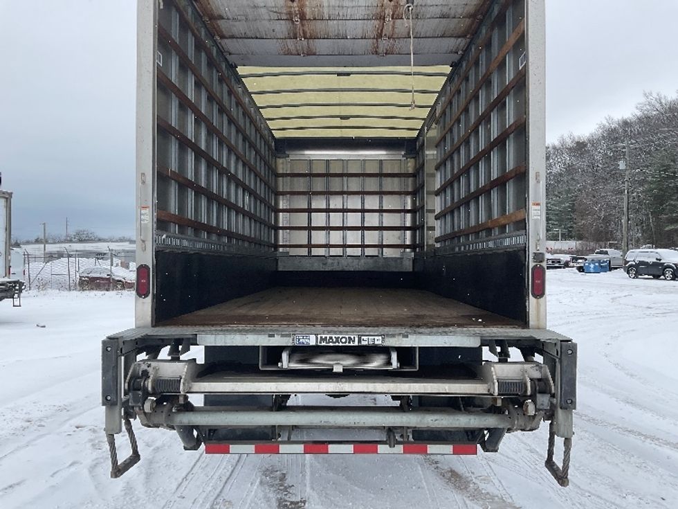 Medium Duty Box Truck-Light and Medium Duty Trucks-International-2020-MV607-Traverse City-MI-107,845\n\t\tmiles-$ 48,250 - Image 8