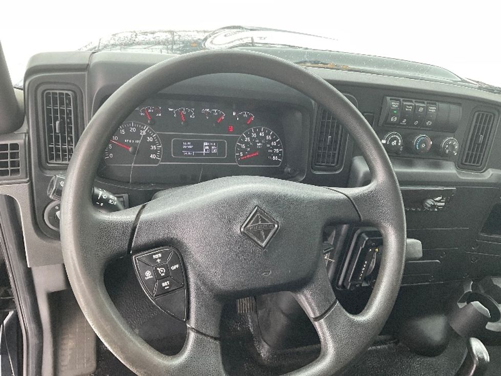 Medium Duty Box Truck-Light and Medium Duty Trucks-International-2020-MV607-Traverse City-MI-107,845\n\t\tmiles-$ 48,250 - Image 18