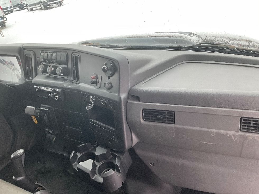 Medium Duty Box Truck-Light and Medium Duty Trucks-International-2020-MV607-Traverse City-MI-107,845\n\t\tmiles-$ 48,250 - Image 21