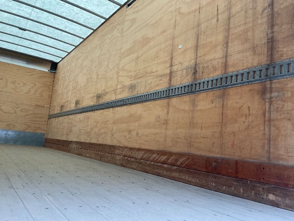 Medium Duty Box Truck-Light and Medium Duty Trucks-International-2020-MV607-Traverse City-MI-168,294\n\t\tmiles-$ 50,250 - Image 12