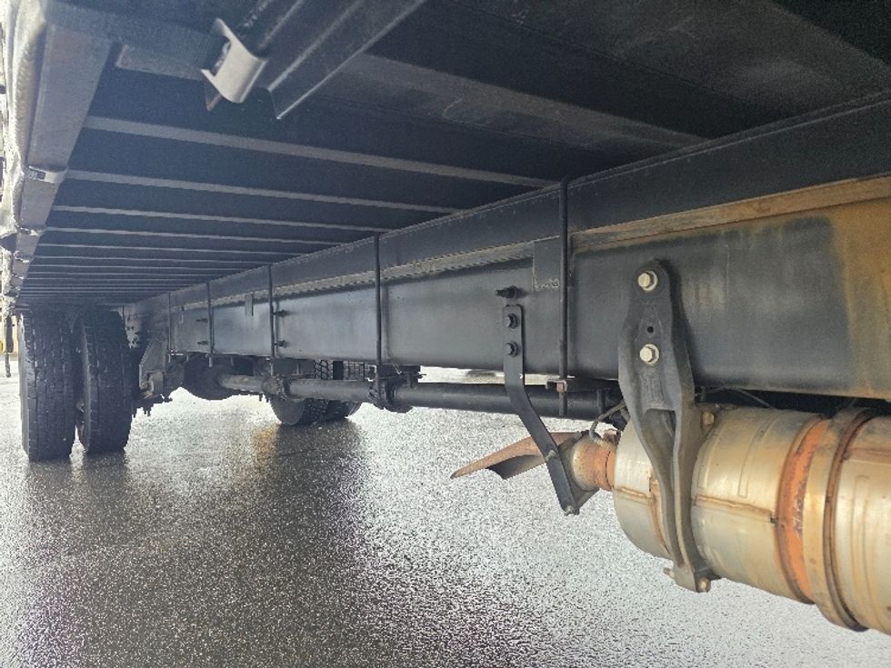 Medium Duty Box Truck-Light and Medium Duty Trucks-International-2020-MV607-Tukwila-WA-103,696\n\t\tmiles-$ 57,000 - Image 14