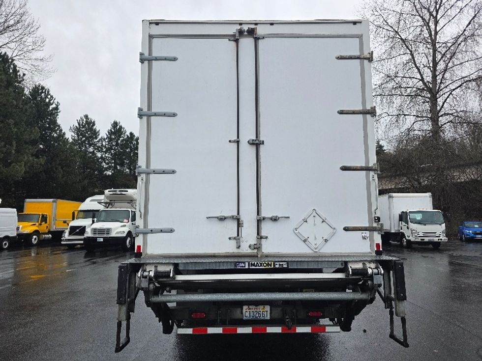 Medium Duty Box Truck-Light and Medium Duty Trucks-International-2020-MV607-Tukwila-WA-103,696\n\t\tmiles-$ 57,000 - Image 7