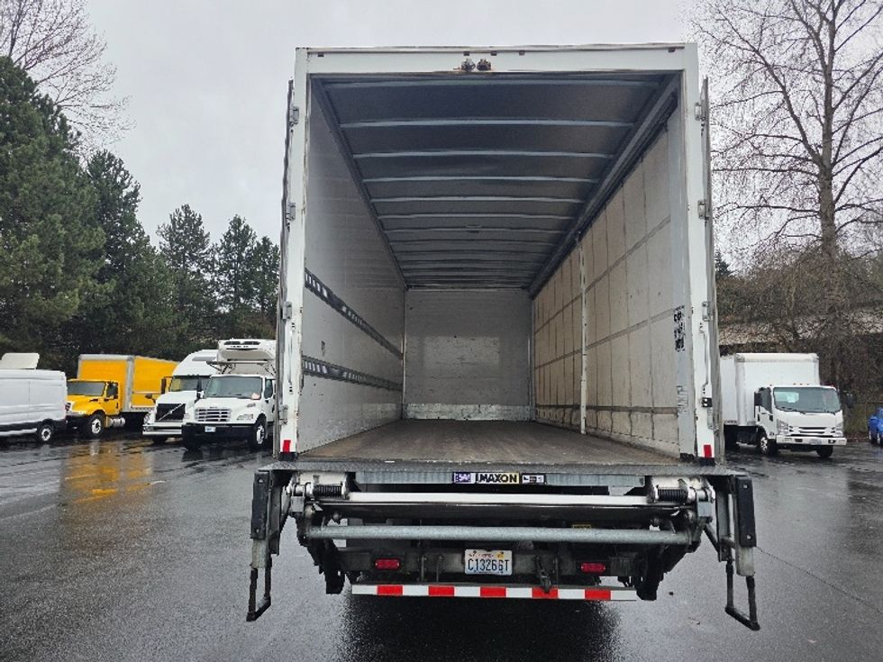 Medium Duty Box Truck-Light and Medium Duty Trucks-International-2020-MV607-Tukwila-WA-103,696\n\t\tmiles-$ 57,000 - Image 8