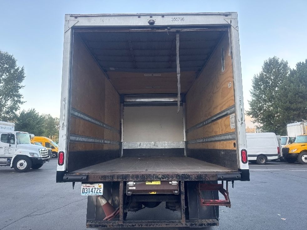 Medium Duty Box Truck-Light and Medium Duty Trucks-International-2020-MV607-Tukwila-WA-130,233\n\t\tmiles-$ 46,250 - Image 10