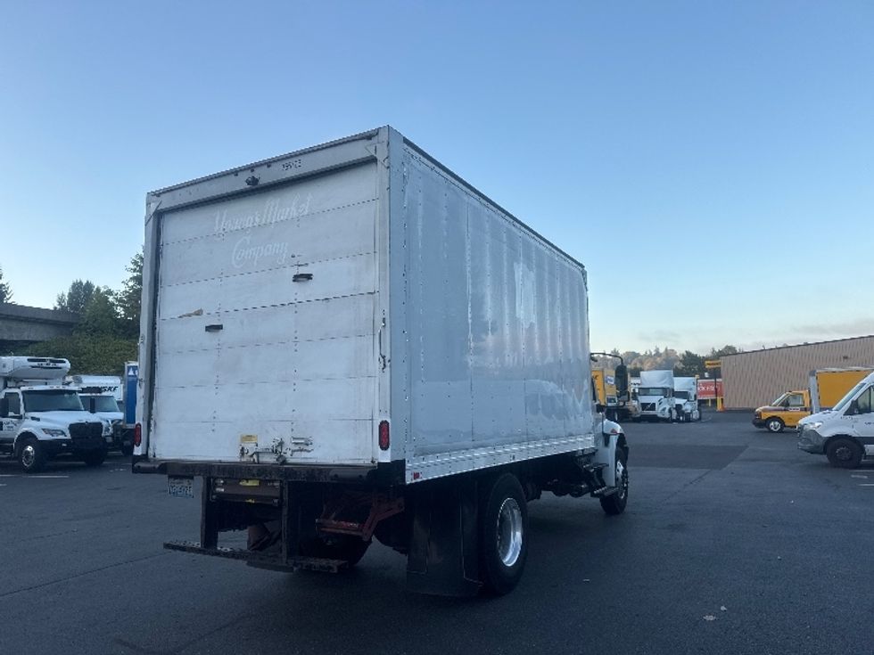 Medium Duty Box Truck-Light and Medium Duty Trucks-International-2020-MV607-Tukwila-WA-130,233\n\t\tmiles-$ 46,250 - Image 13