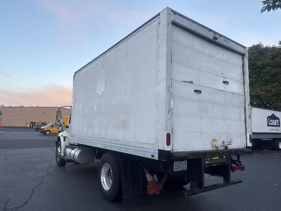 Medium Duty Box Truck-Light and Medium Duty Trucks-International-2020-MV607-Tukwila-WA-130,233\n\t\tmiles-$ 46,250 - Image 6