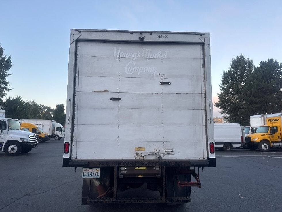 Medium Duty Box Truck-Light and Medium Duty Trucks-International-2020-MV607-Tukwila-WA-130,233\n\t\tmiles-$ 46,250 - Image 7