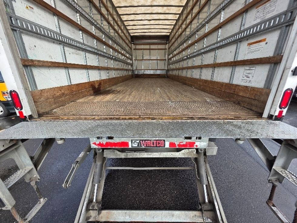 Medium Duty Box Truck-Light and Medium Duty Trucks-International-2020-MV607-Tukwila-WA-133,115\n\t\tmiles-$ 58,250 - Image 10