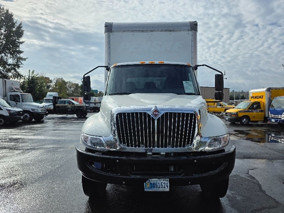 Medium Duty Box Truck-Light and Medium Duty Trucks-International-2020-MV607-Tukwila-WA-133,115\n\t\tmiles-$ 58,250 - Image 2