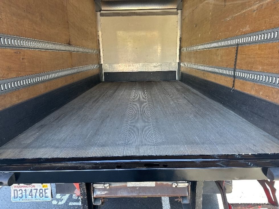 Medium Duty Box Truck-Light and Medium Duty Trucks-International-2020-MV607-Tukwila-WA-138,600\n\t\tmiles-$ 47,000 - Image 10
