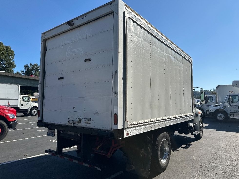 Medium Duty Box Truck-Light and Medium Duty Trucks-International-2020-MV607-Tukwila-WA-138,600\n\t\tmiles-$ 47,000 - Image 13